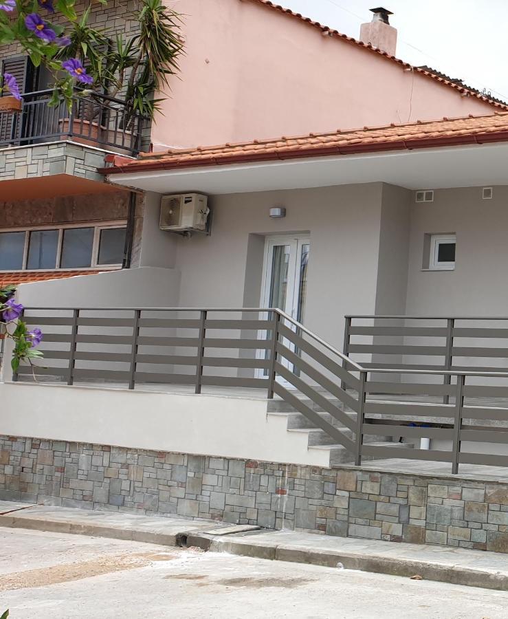 Chriselia 1 Apartment Nea Roda Exterior foto